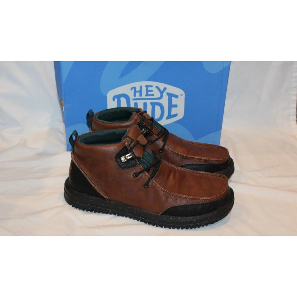 Hey Dude Men's Bradley Classic Chukka Style Boots Size 9 Brown Black Shoes